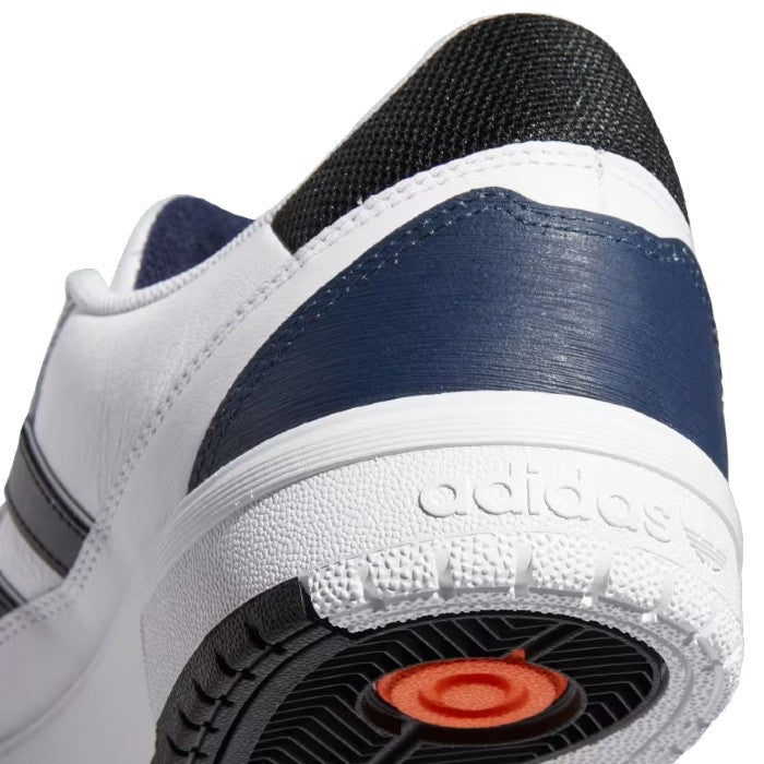 ADIDAS TYSHAWN II SCHOENEN CLOUD WHITE/CORE BLACK/COLLEGIATE NAVY