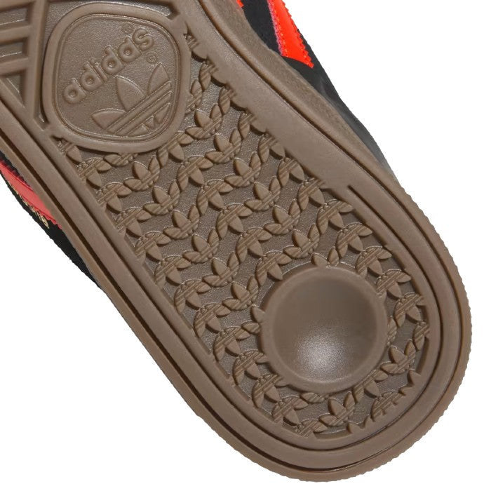ADIDAS BUSENITZ PRO SCHOENEN CORE BLACK/BOLD ORANGE/GUM