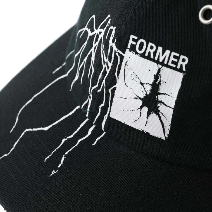 FORMER SCRAWL PET BLACK