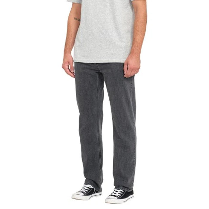 VOLCOM SOLVER DENIM BROEK NEUTRAL GREY